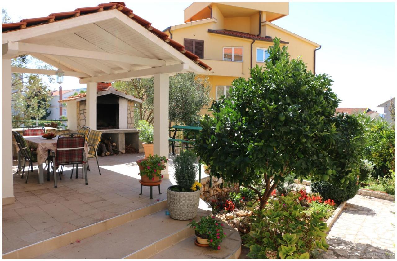 Apartments Lujo Primošten Exterior foto